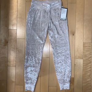 Lululemon Ready to Rulu Jogger 29” - Velvet